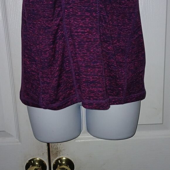 Zella athletic purple tank top with cross over straps in back Sz S NWOT - Picture 2 of 5